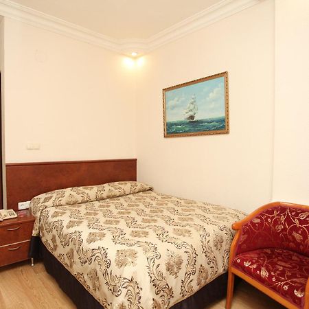 Turvan Hotel Istanbul Exteriör bild
