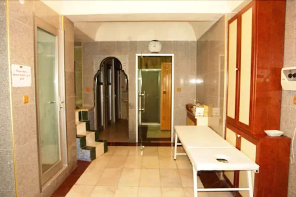 Turvan Hotel Istanbul Exteriör bild